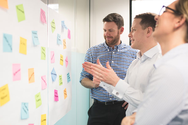 Hands-On-Change-Experts